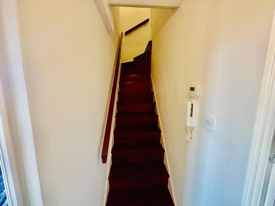 3 Bed Sky Apartment Se15 Peckham London Eksteriør bilde